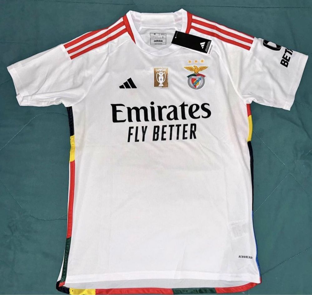 Camisola de futebol do Benfica