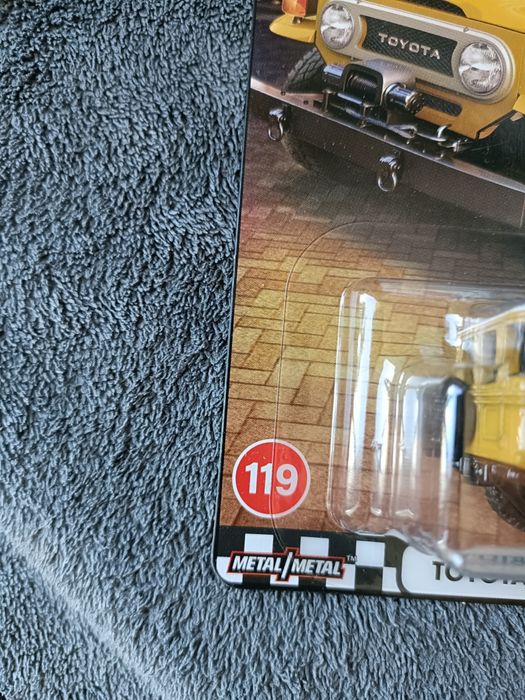 Toyota Land Cruiser premium hot wheels