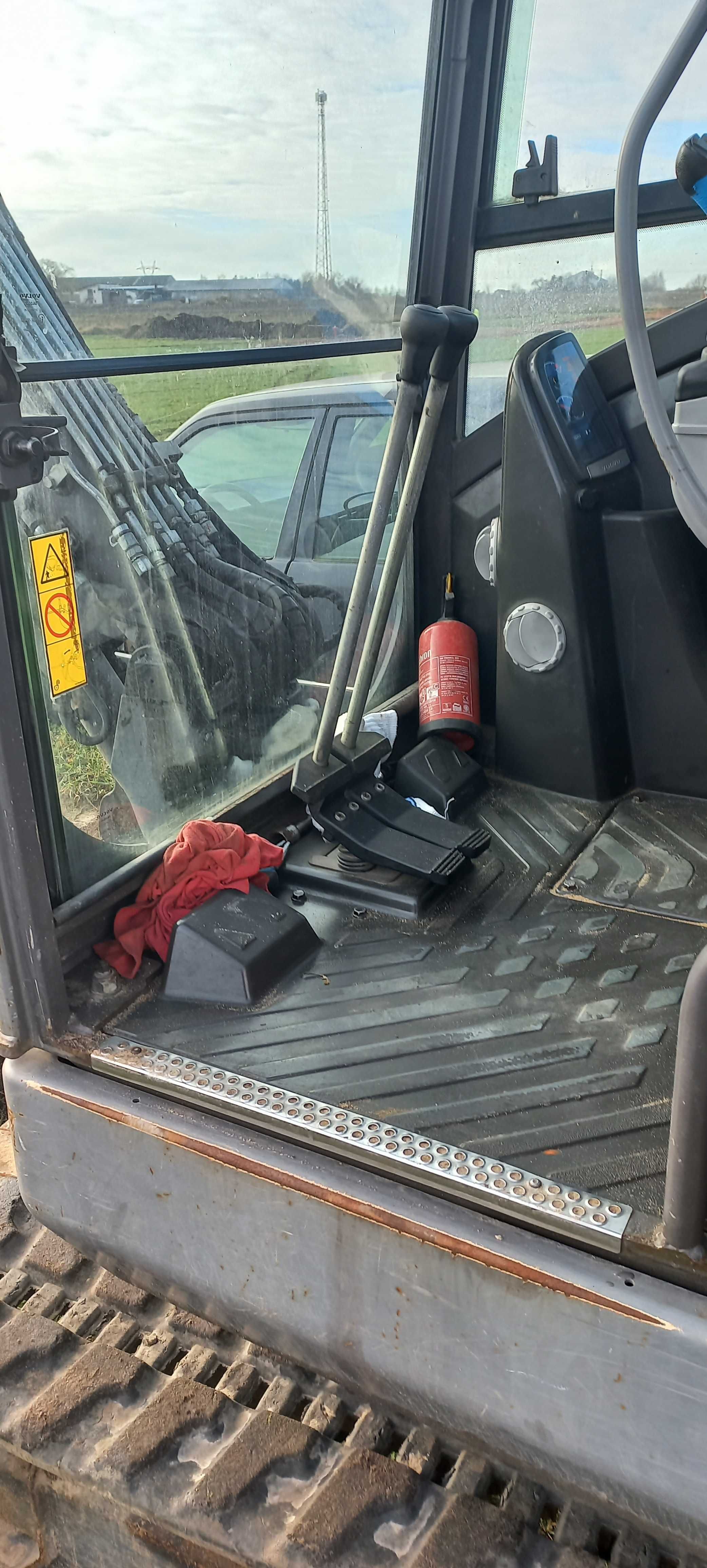 Minikoparka Volvo