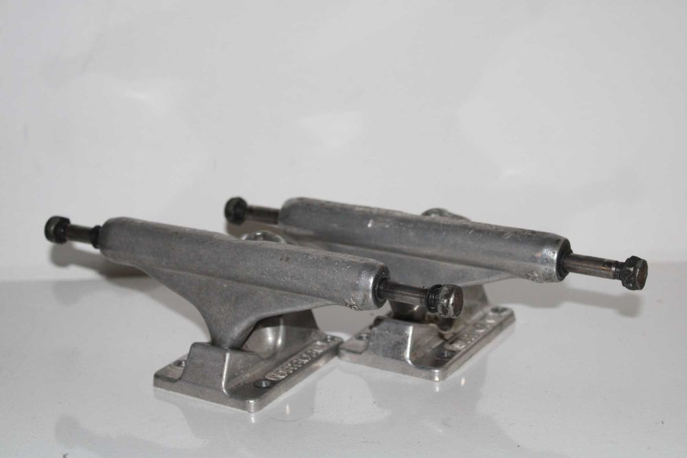 | Trucks Independent | Stage 11 | 139M | Polished