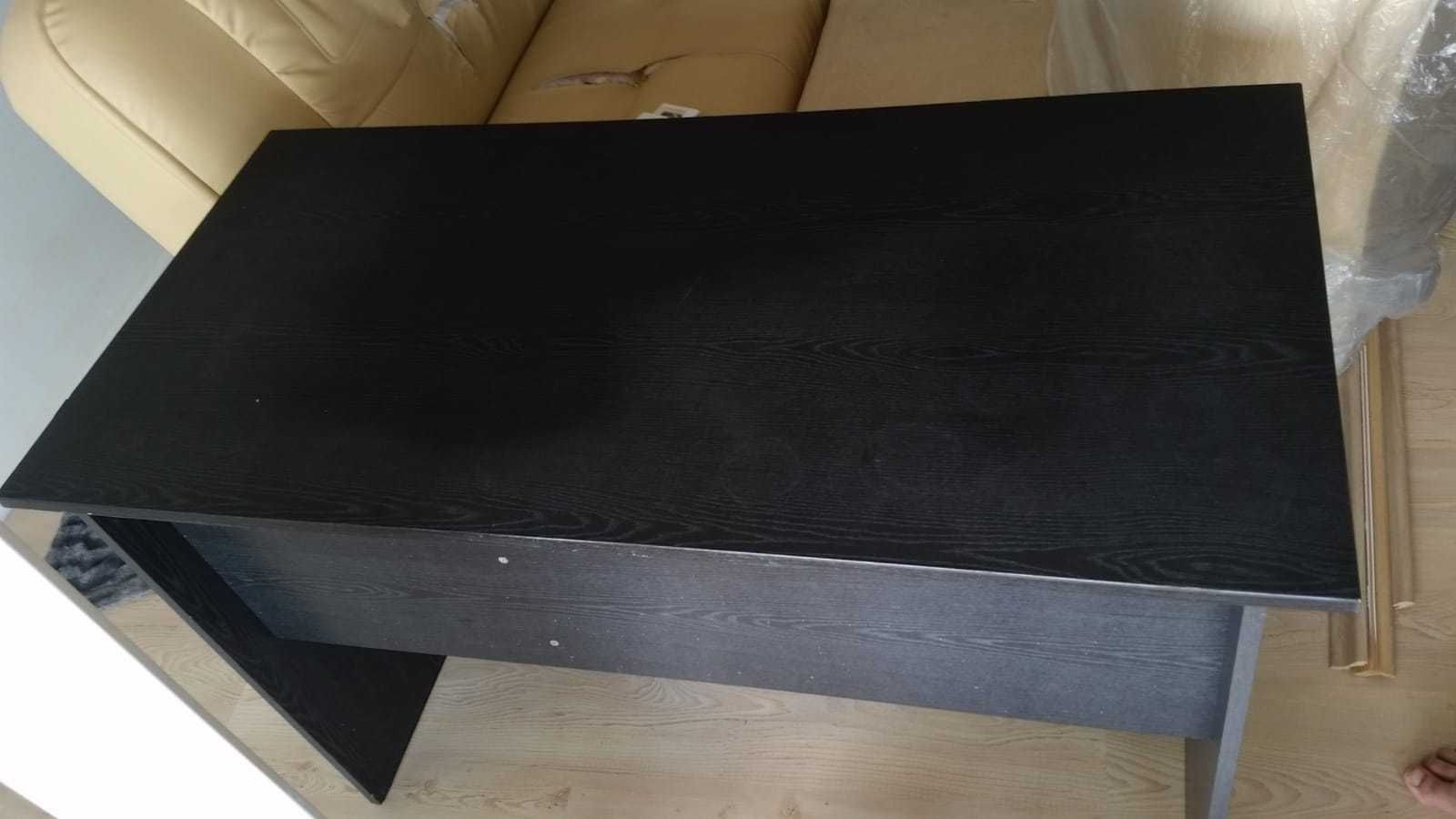 Biurko czarne ergonomiczne