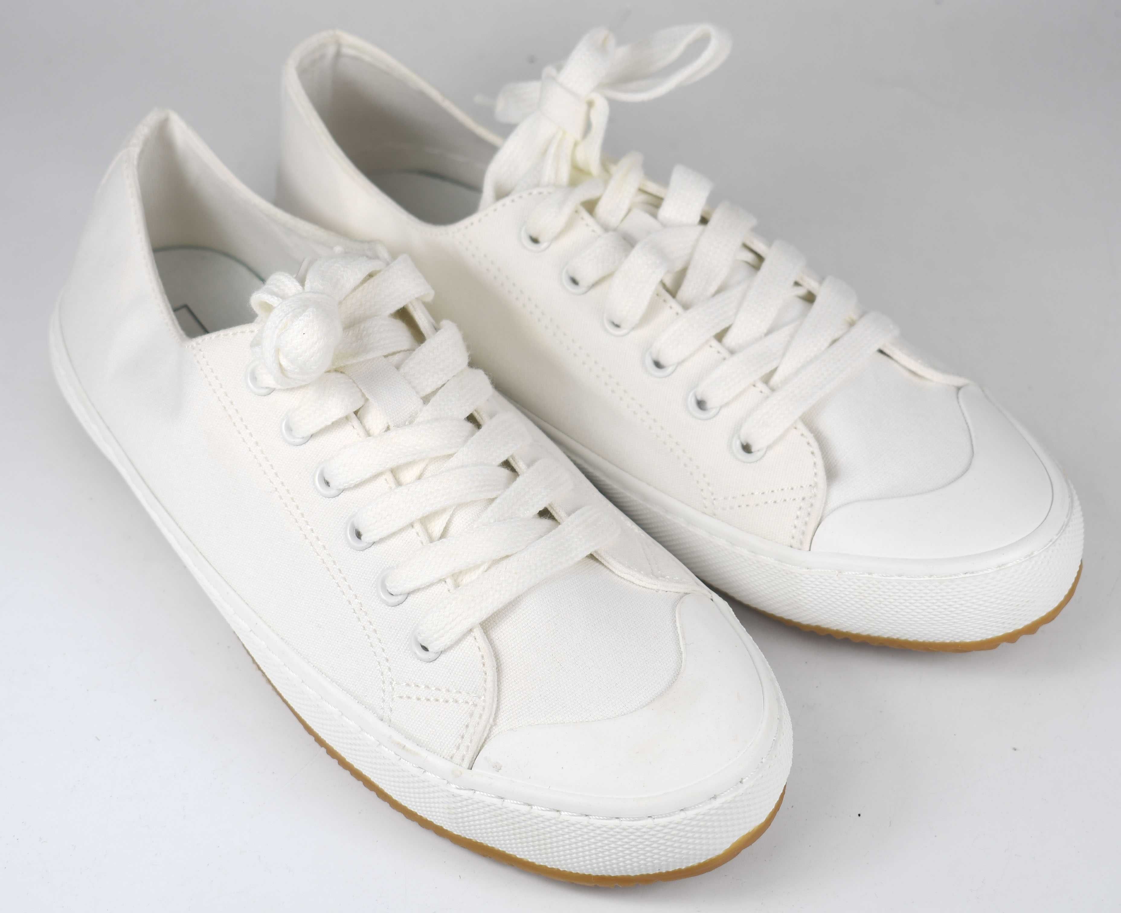 Nowe trampki Marks & Spencer roz. 39,5