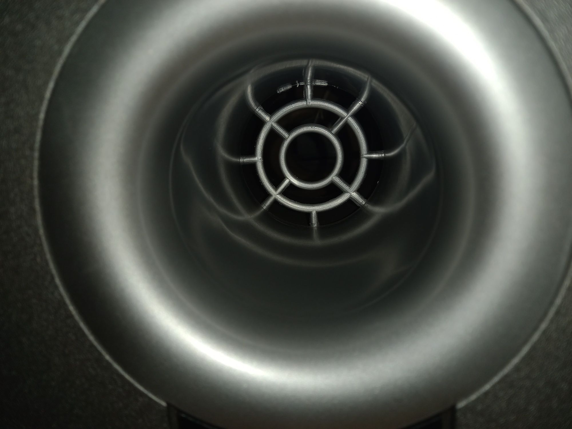 Subwoofers LG e Eletric CO