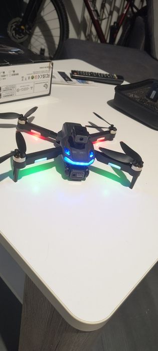 Dron HD Aerial Drone z kamerą HD – obrót 360° | 50× zoom