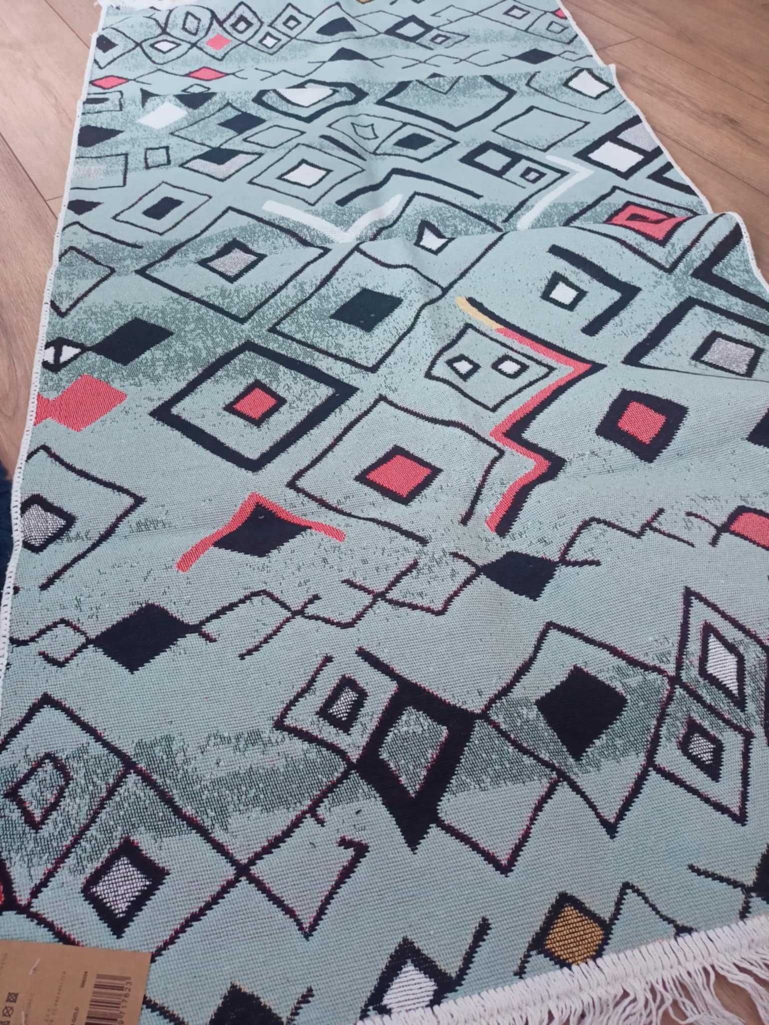 Dywan z frędzlami geometryczny dywanik do pokoju salonu