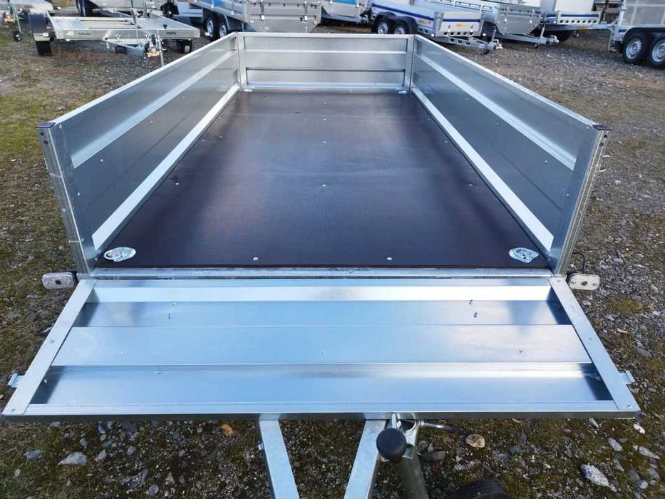 Wynajem przyczepki lekkiej samochodowej - 750kg, 251x135x37