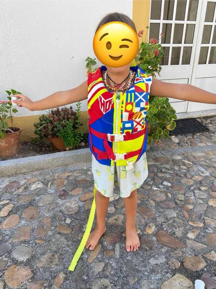 Colete infantil para desportos aquáticos