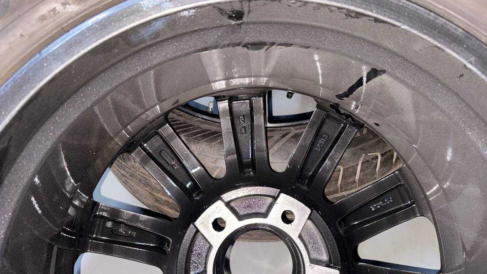 Диски Lexus Toyota 5x150 R21 в стані нових! Датчики в комплекті