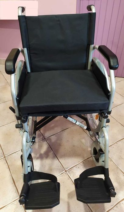 Wózek inwalidzki Cruiser I firmy RehaFund