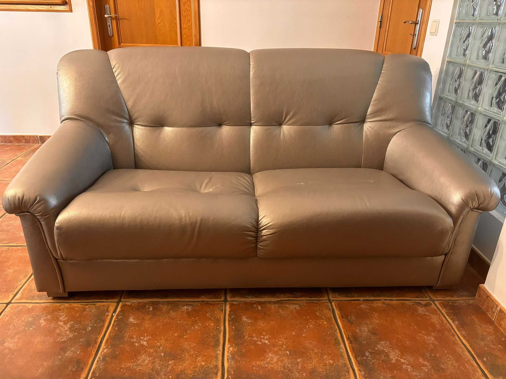 Sofá de 3 lugares