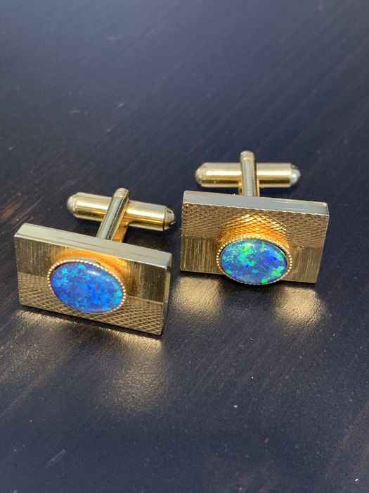 Spinki do mankietów z syntetycznym opalem