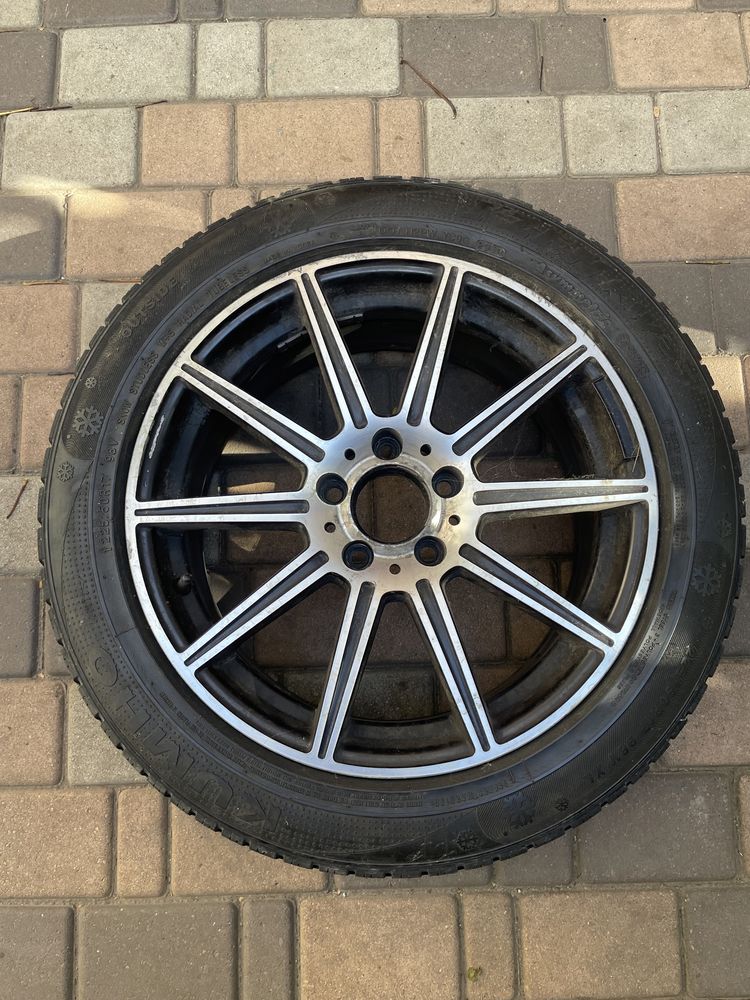 Диск с зимней резиной Kumho 225/50R17