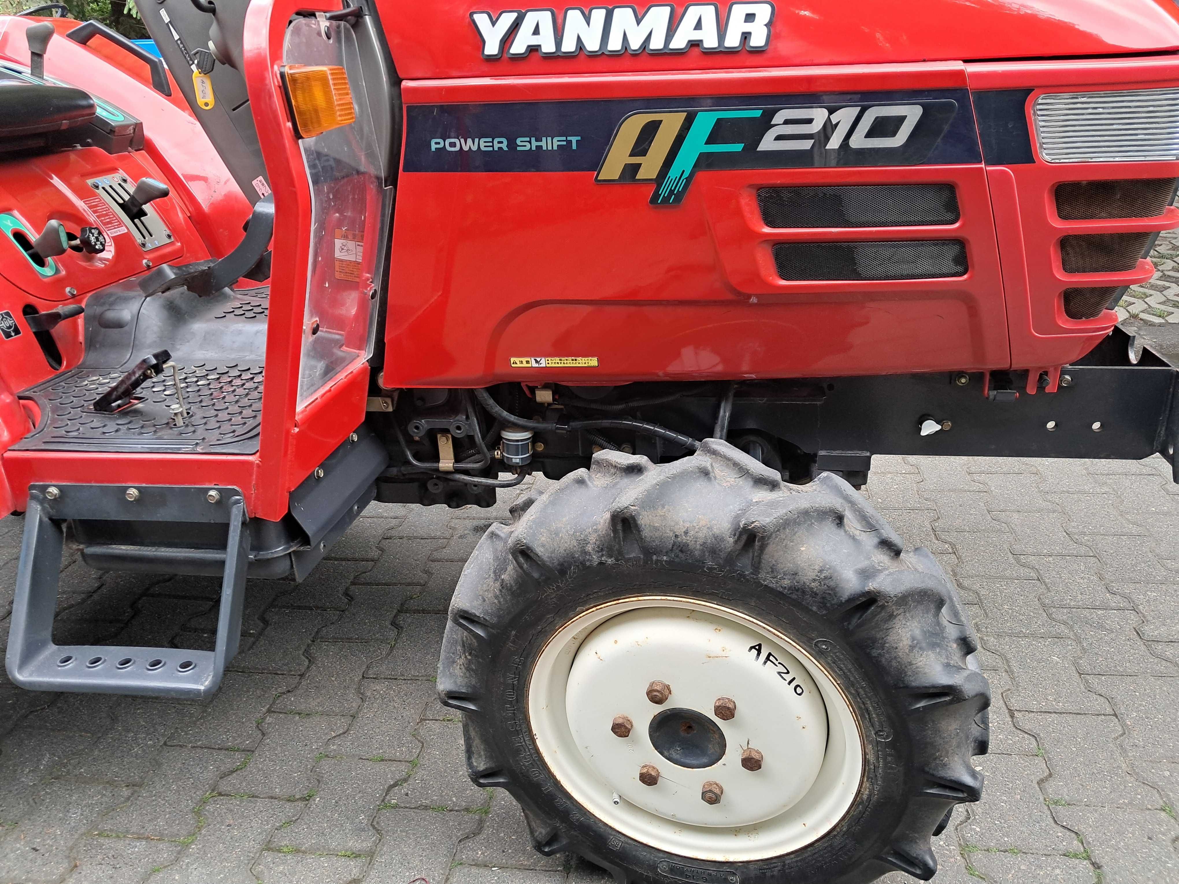Traktorek Yanmar af 210 , wspomaganie , rewers,  jak nowy 22, 322, 220
