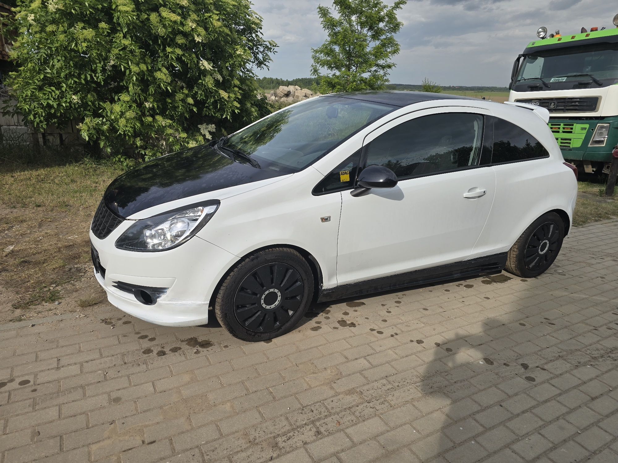 Opel Corsa OPC 1,7 130KM mały przebieg!