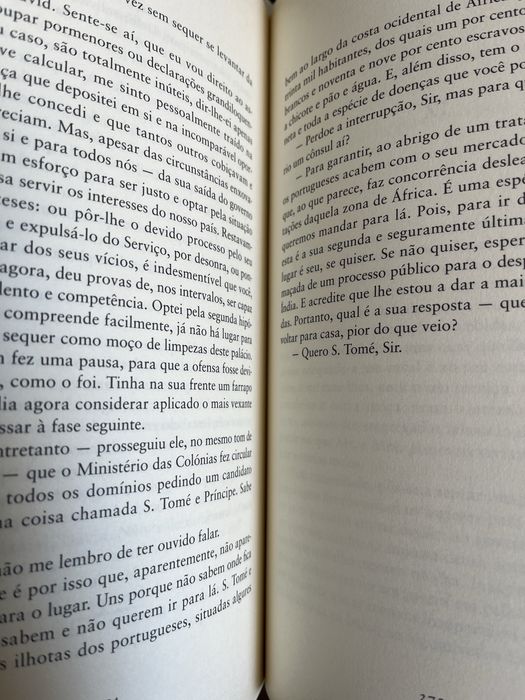 Livro Equador em muito bom estado