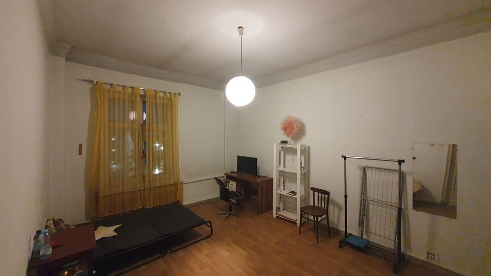 Сдам 2-х комн.кв.в Центре,м.Площадь Конституции,ул.Университетская.