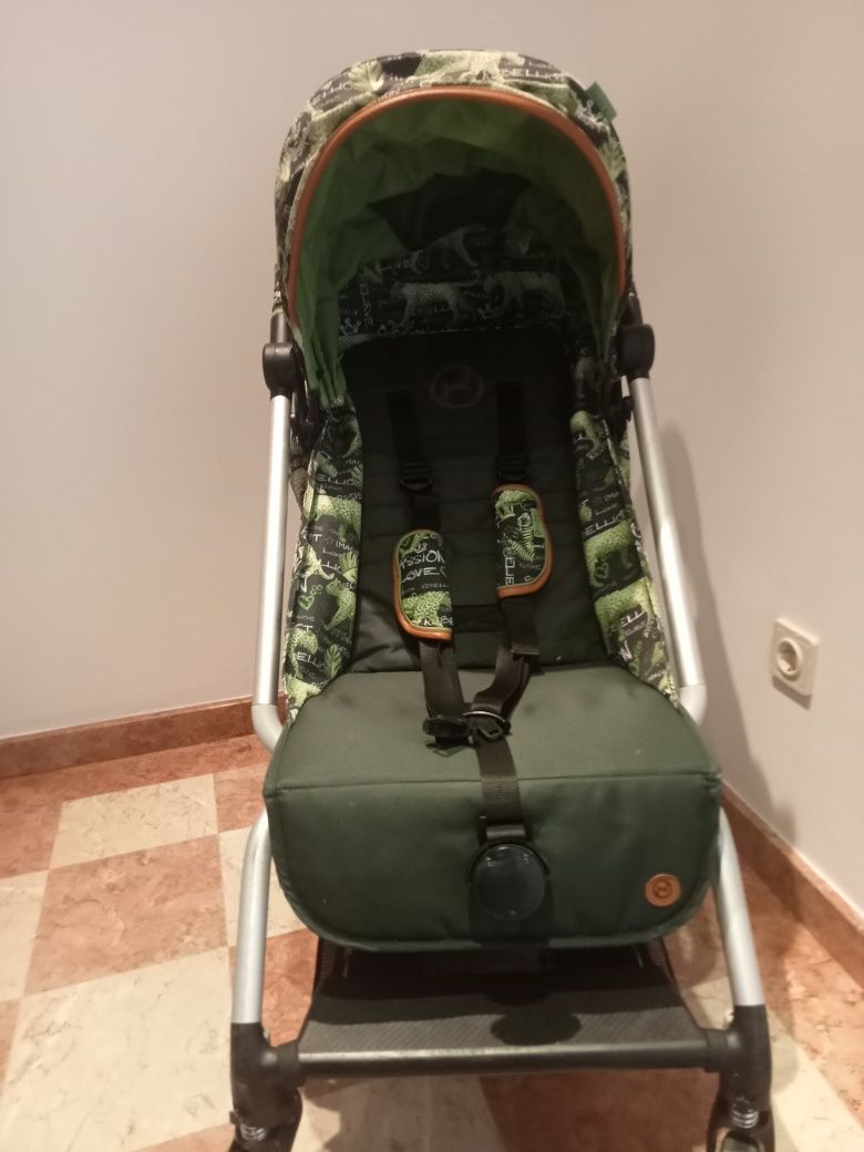 Carrinho bebê cybex