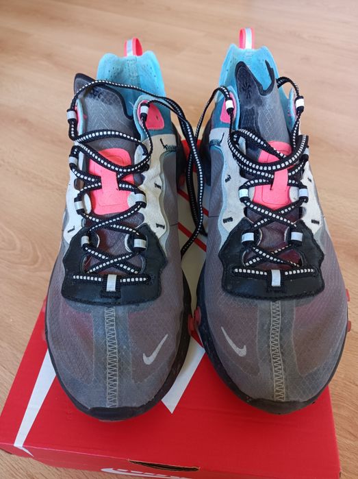 Nike react element 87 tamanho 42