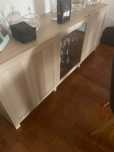 Aparador BESTA Ikea