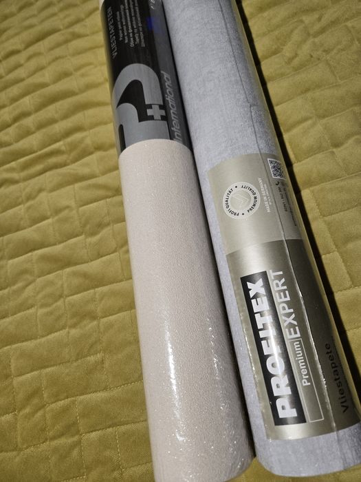 Tapeta 2 rolki beżowa z brokatem i szara