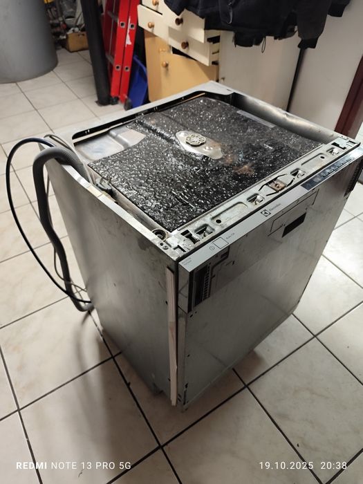 Zmywarka do zabudowy Electrolux ESL 6374RO