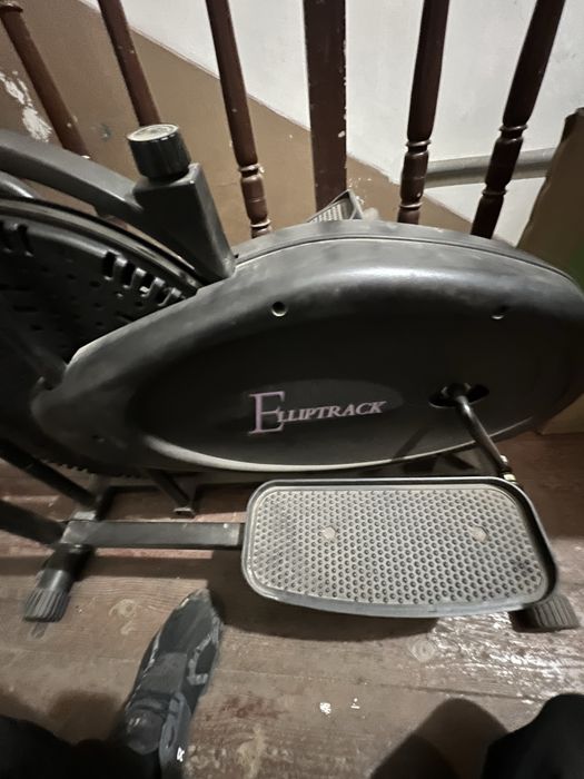 Вело тринажер хороший стан