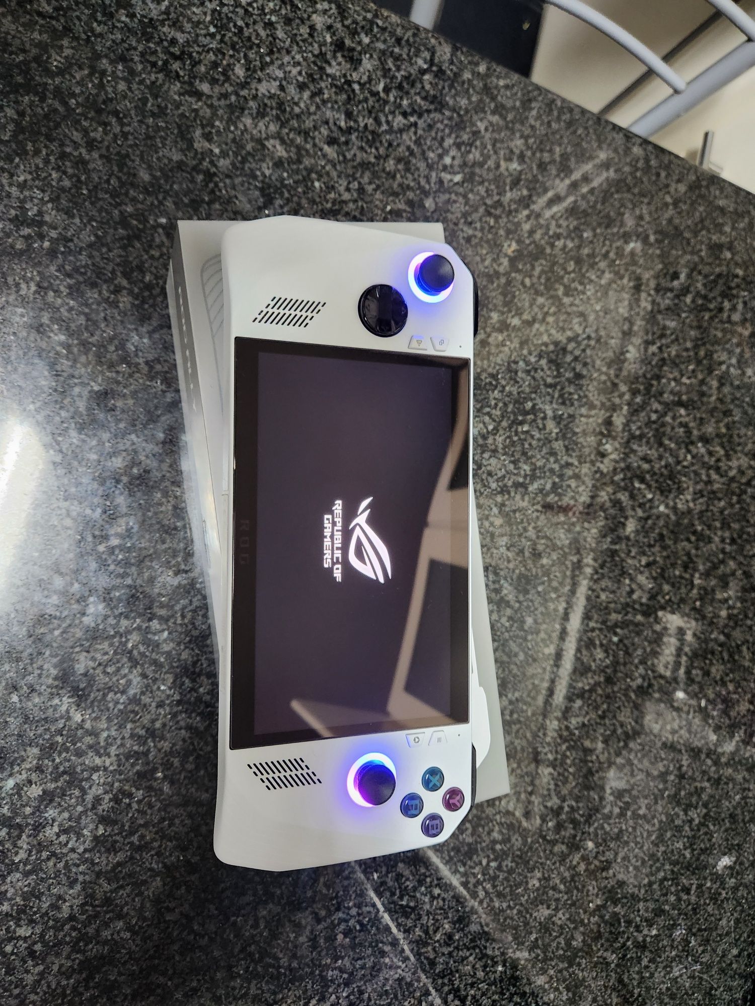 Rog ally z1 extreme