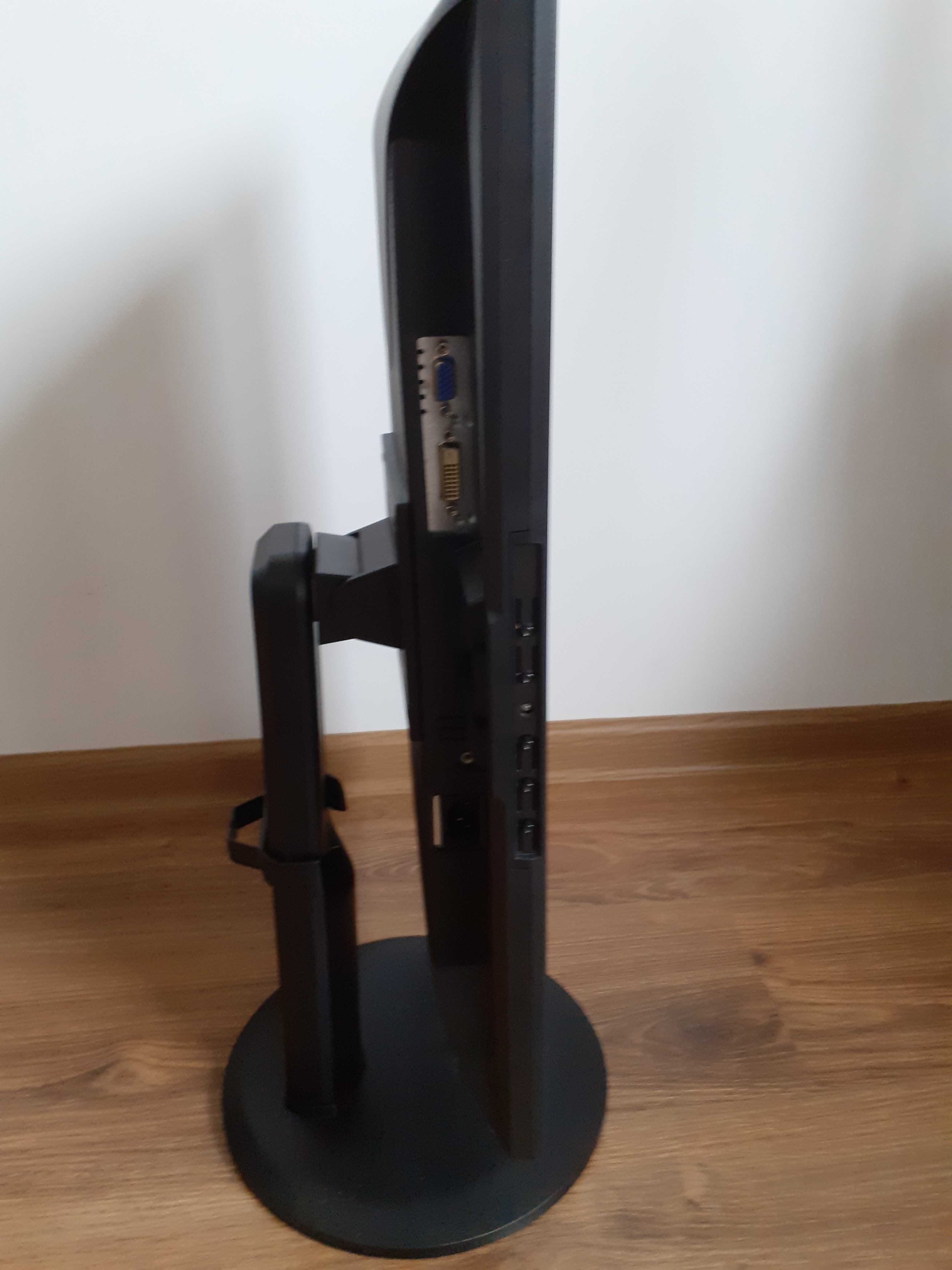 Monitor LED iilyama Prolite 82280WSD