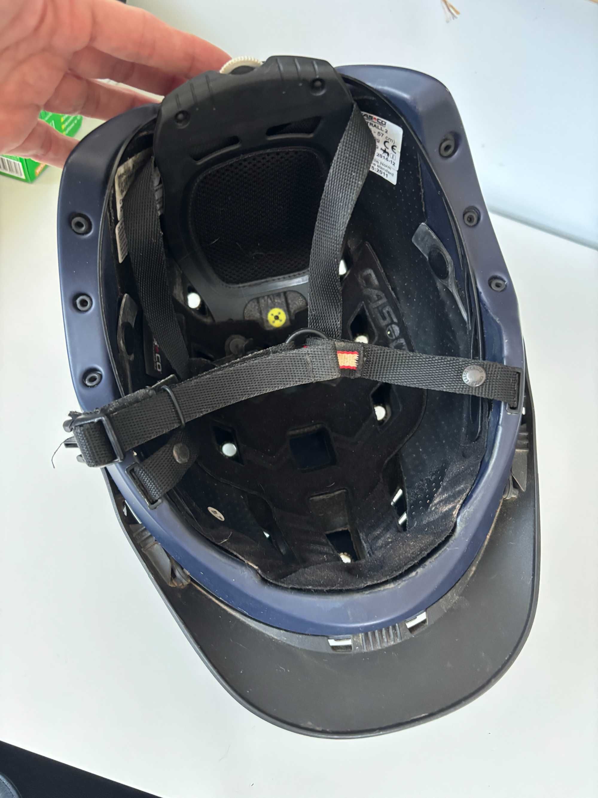 Kask jeździecki do jazdy konnej CASCO Mistrall 2 55-57cm