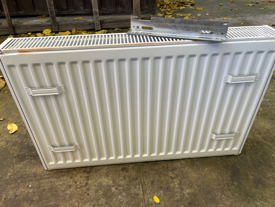 Продам батарею б в