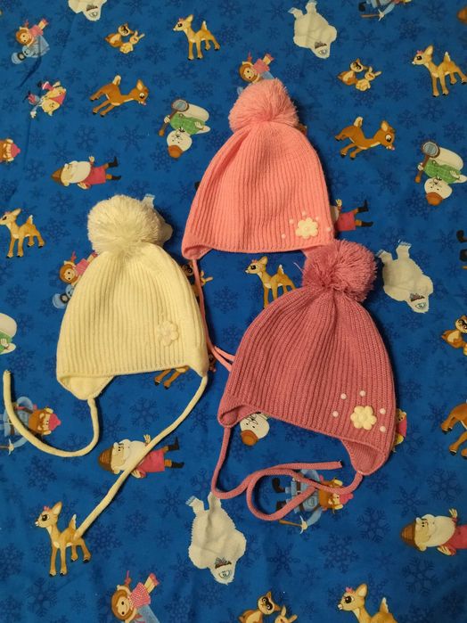 Шапки дитячі для дівчаток весняні ,осінні від 0-до 6 місяців