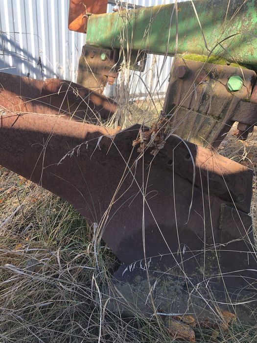 Продам плуг плн 5/35