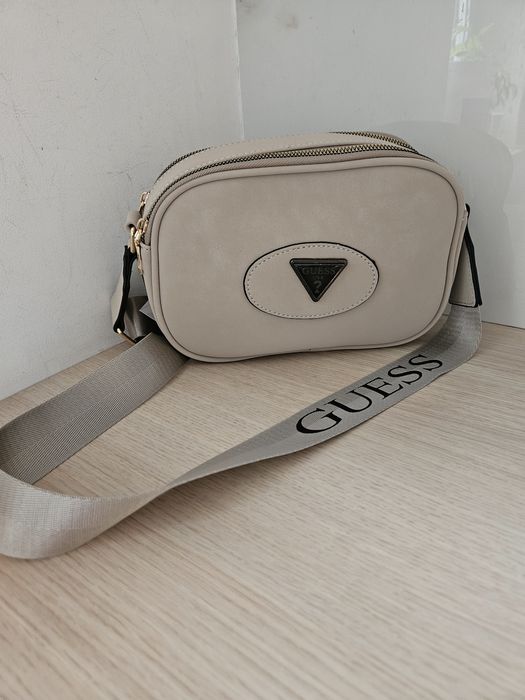 Damska torebka guess