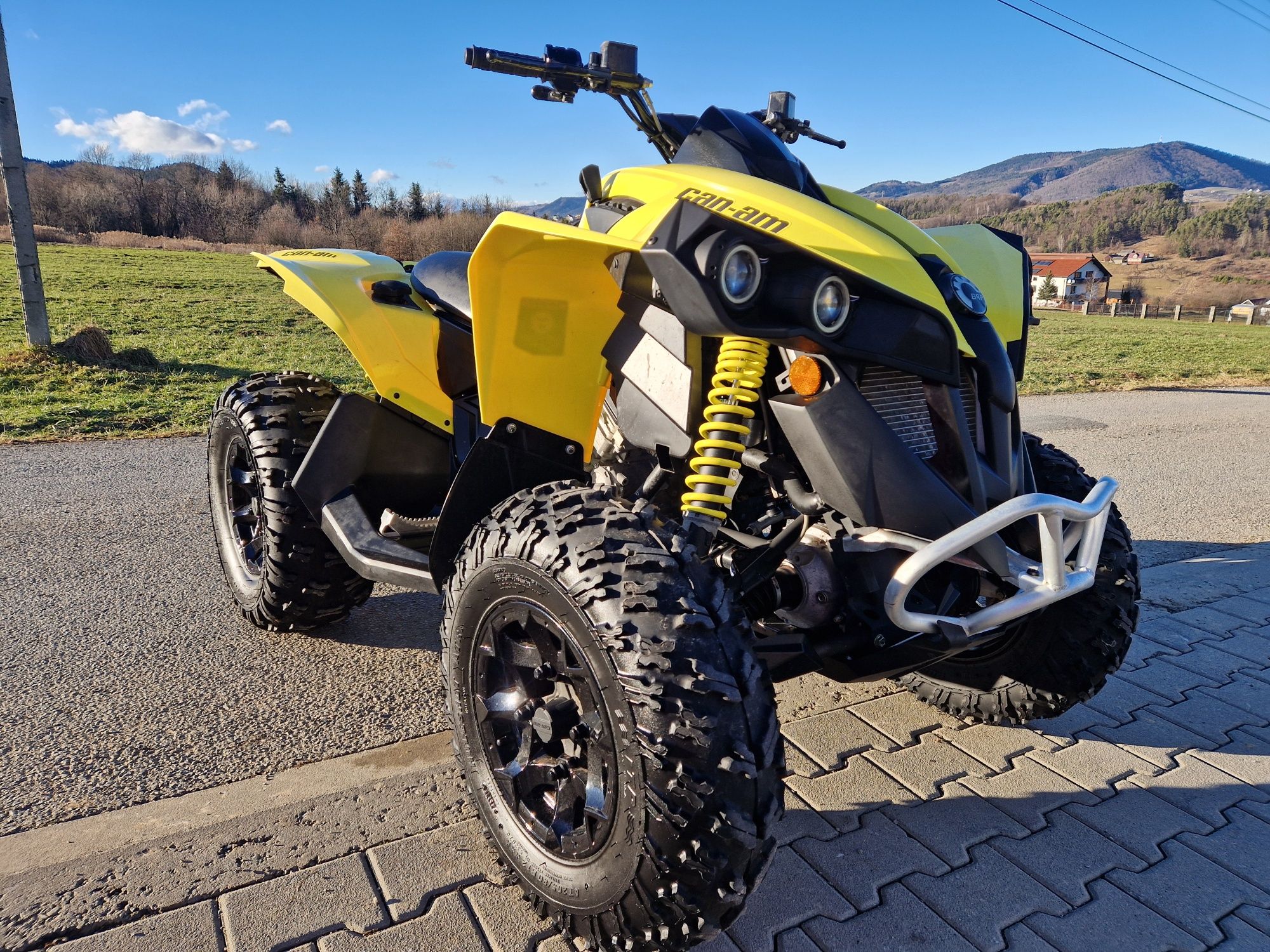 Can am Renegade outlander 570,650,  jak NOWY, znikomy przebieg,