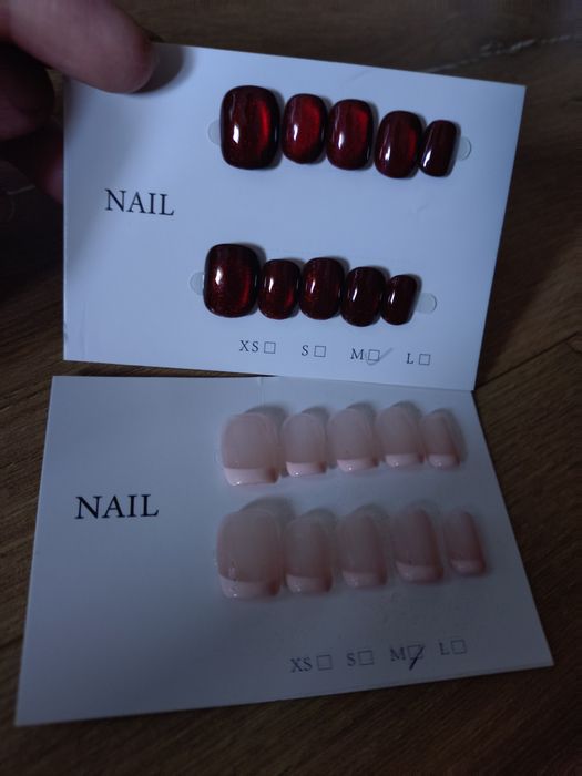 Śliczne Nowe 2x paznokcie żelowe własnoręcznie robione