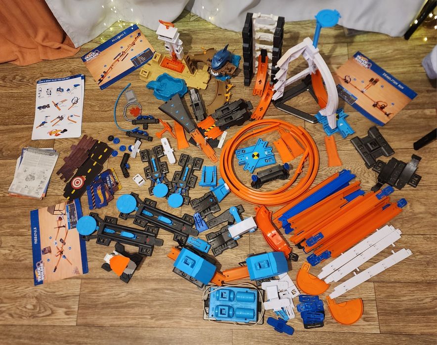 Hot Wheels 6 наборов + допы