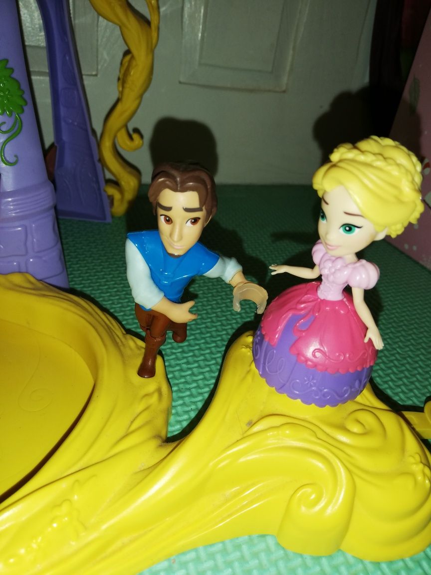 Magical movers Roszpunka zamek wirujące Księżniczki Disney princess