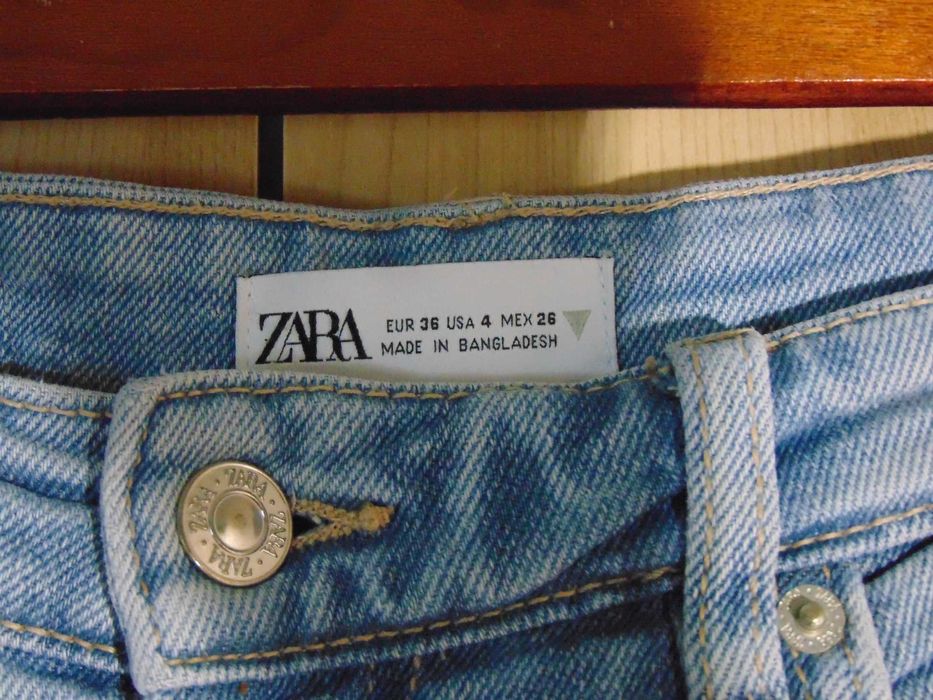 Zara - jeansy straight, rozmiar 36