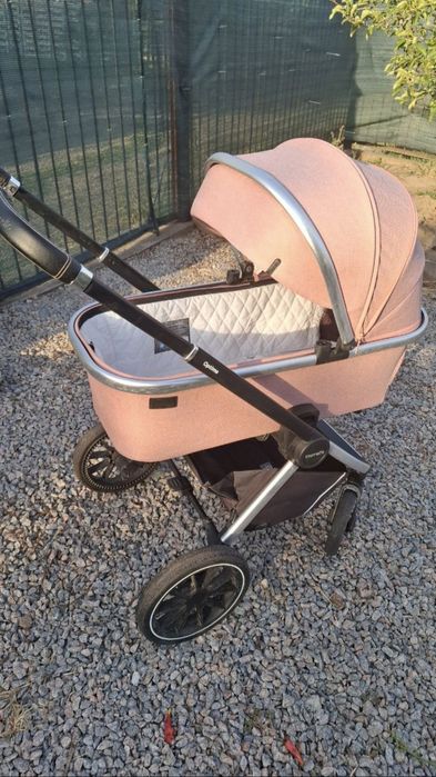 Продам детскую коляску CARRELLA OPTIMA