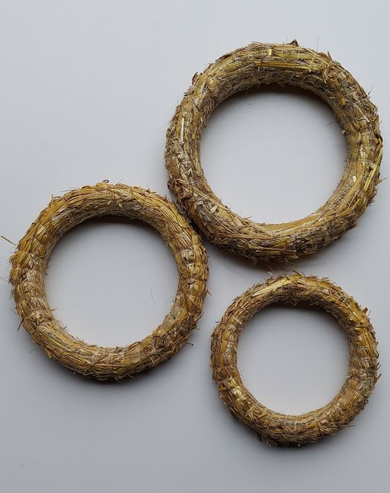 Wianek słomiany 25 cm, zestaw 25 sztuk, podkłady ze słomy