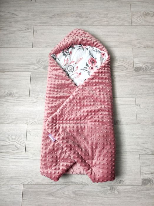 Otulacz do fotelika marki Jukki