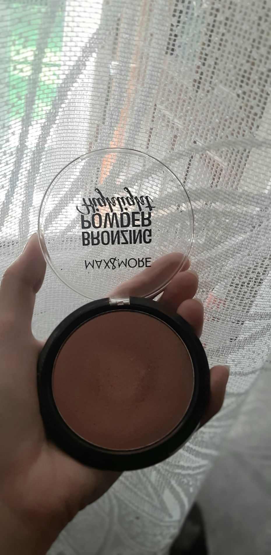 Brązer Bronzing Powder Highlight max&more