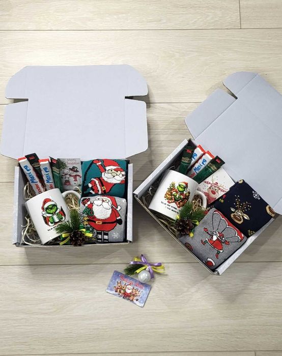 Подарунковий новорічний набір універсальний. Бокс-сюрприз на подарунок