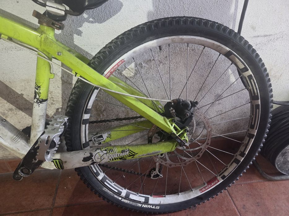 Bicicleta Scott voltage yz35