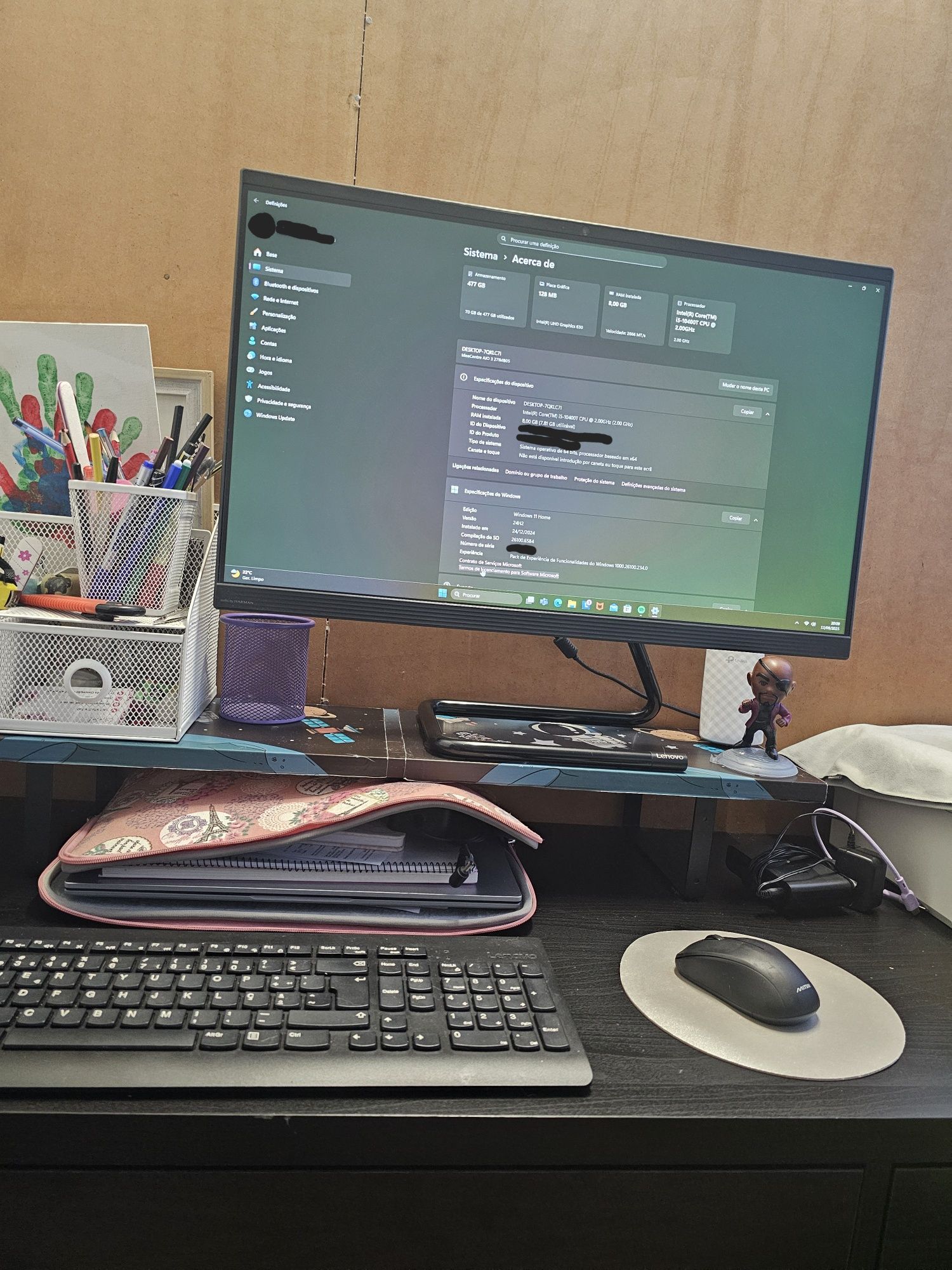 Vendo ou Troco Allin-One Desktop com Secretária.
-