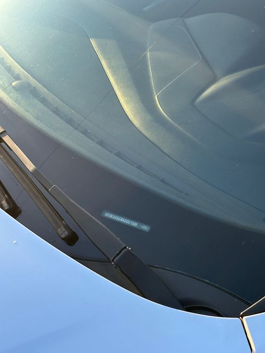 Продам свій приватний автомобіль перший власник від салону