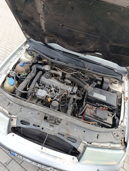 Продам шкоду простую и не дорогую в обслуживании