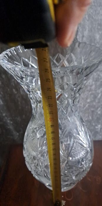 Wazon szklany Huta Julia PRL 26 cm na kwiaty dekoracja ozdoba