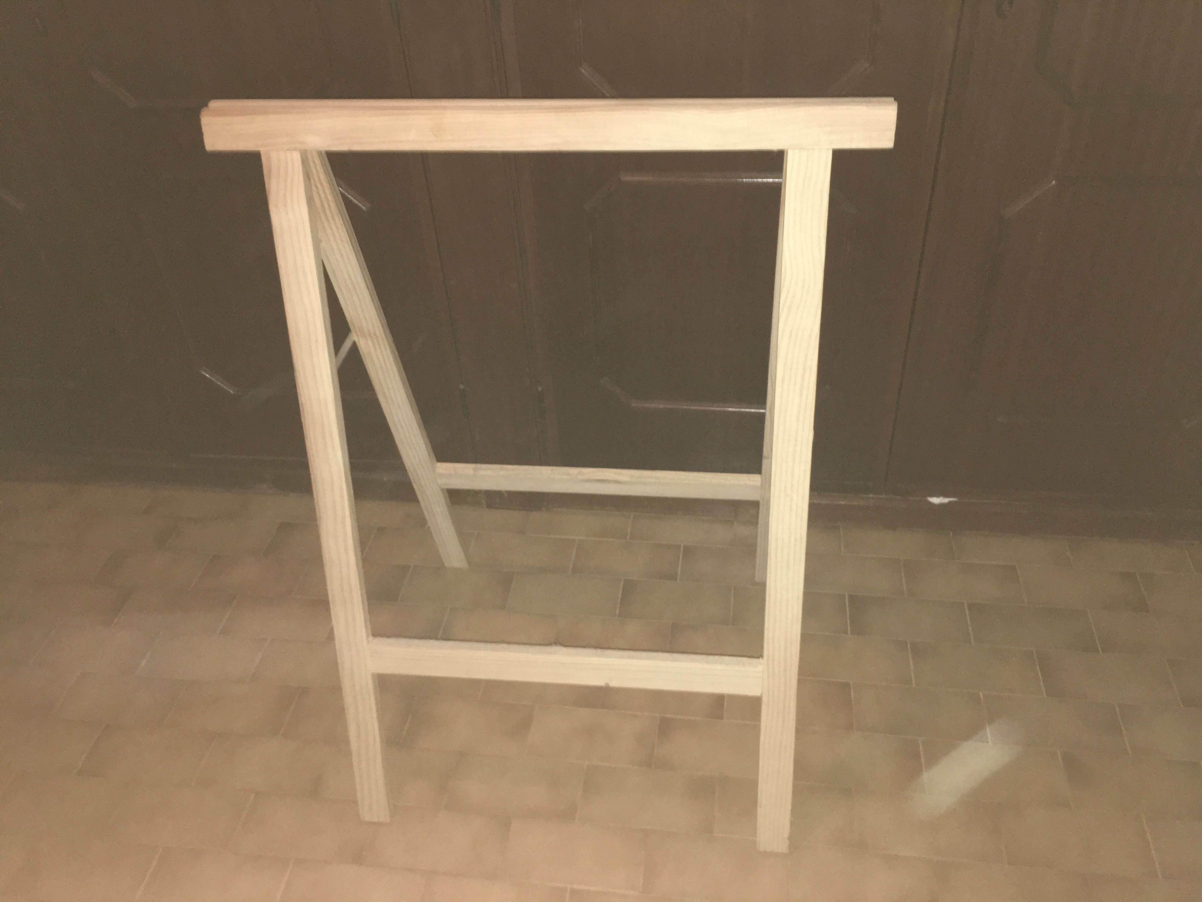 Cavalete robusto de pinho maciço XXL 735x1000x50