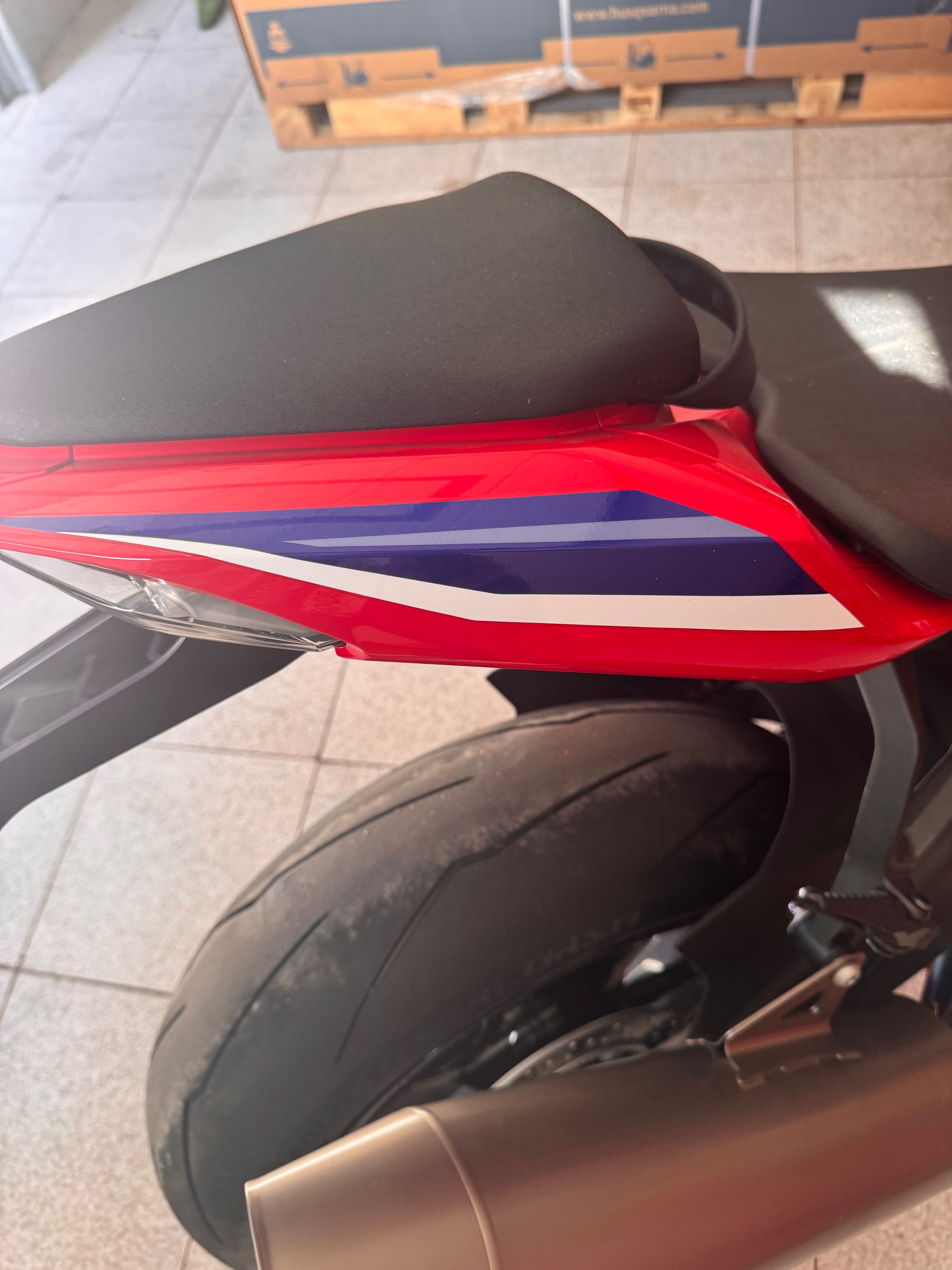 Honda CBR rrr 1000 Fireblade 2025